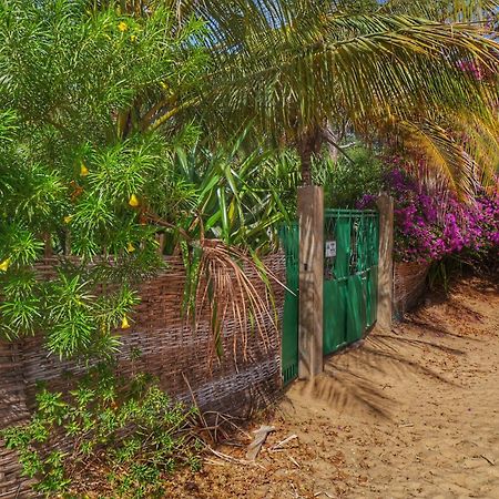 AKINE TI KASSO Diembering Diembéreng Exterior foto